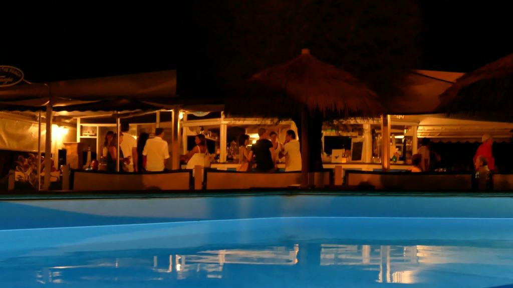 Bed&Breakfast Venezia Marina Di Carrara Exterior foto