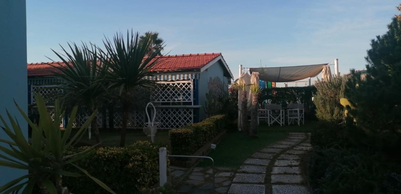 Bed&Breakfast Venezia Marina Di Carrara Exterior foto