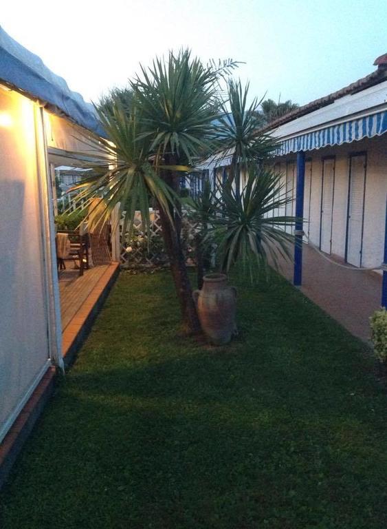Bed&Breakfast Venezia Marina Di Carrara Exterior foto