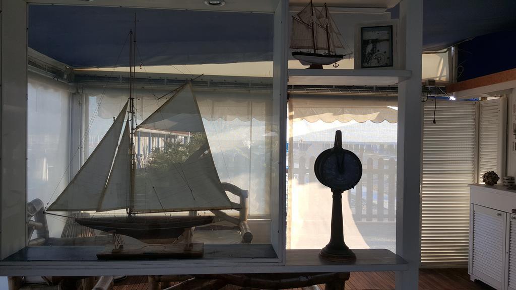 Bed&Breakfast Venezia Marina Di Carrara Exterior foto