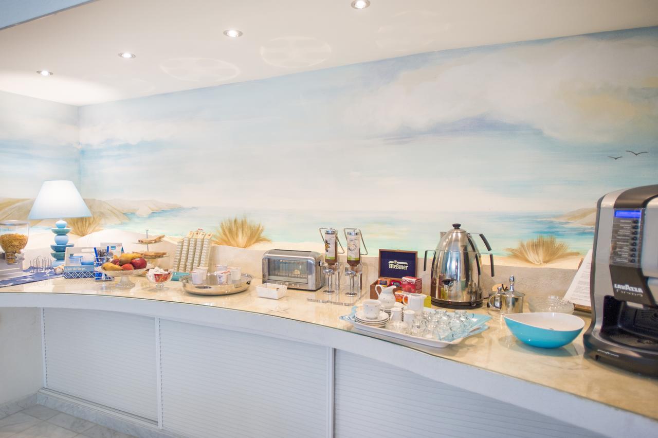 Bed&Breakfast Venezia Marina Di Carrara Exterior foto